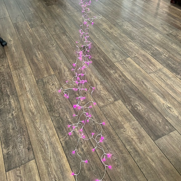 15 ft String of Pink LED Lights. Bedroom dorm room fun. Excellent condition - Picture 3 of 8